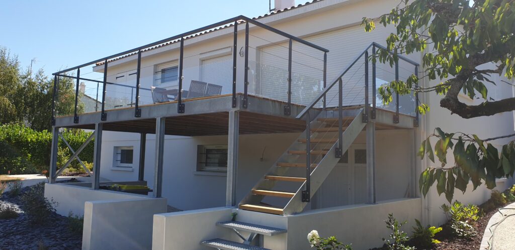 Escalier & structure de terrasse